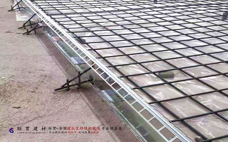 湘西市LG160-3000镀锌钢板铠装缝案例